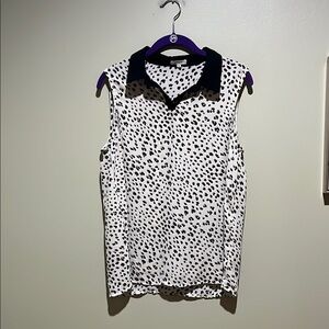 🌹3 for $10 Pleione Black and White Sleeveless Collared Top
